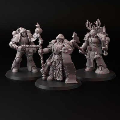 Space Christmas set of 3 minis from Cross Lances Sudio. Total heights apx. 37mm - 45mm. Unpainted resin miniatures - image1